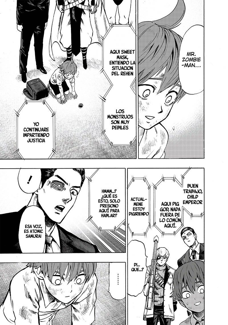 Read One Punch Man ES Manga Online