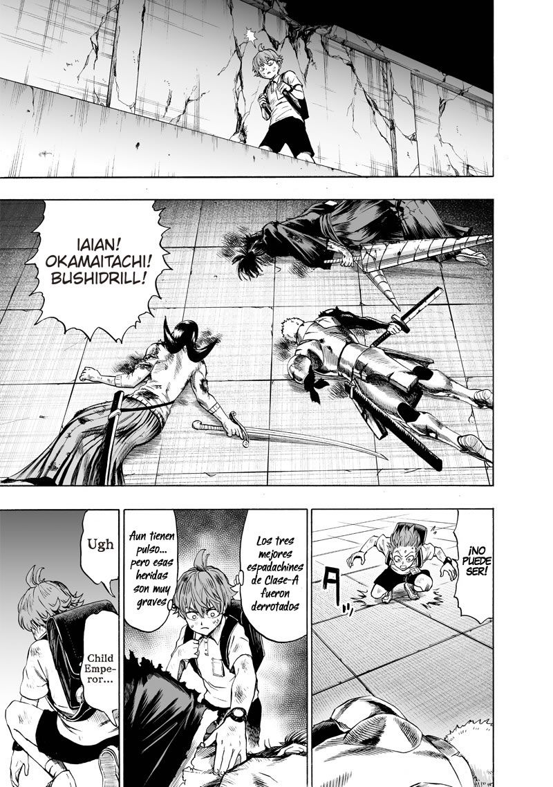 Read One Punch Man ES Manga Online