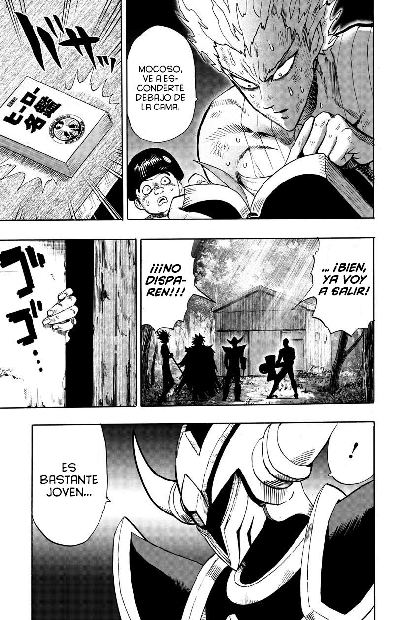 Read One Punch Man ES Manga Online